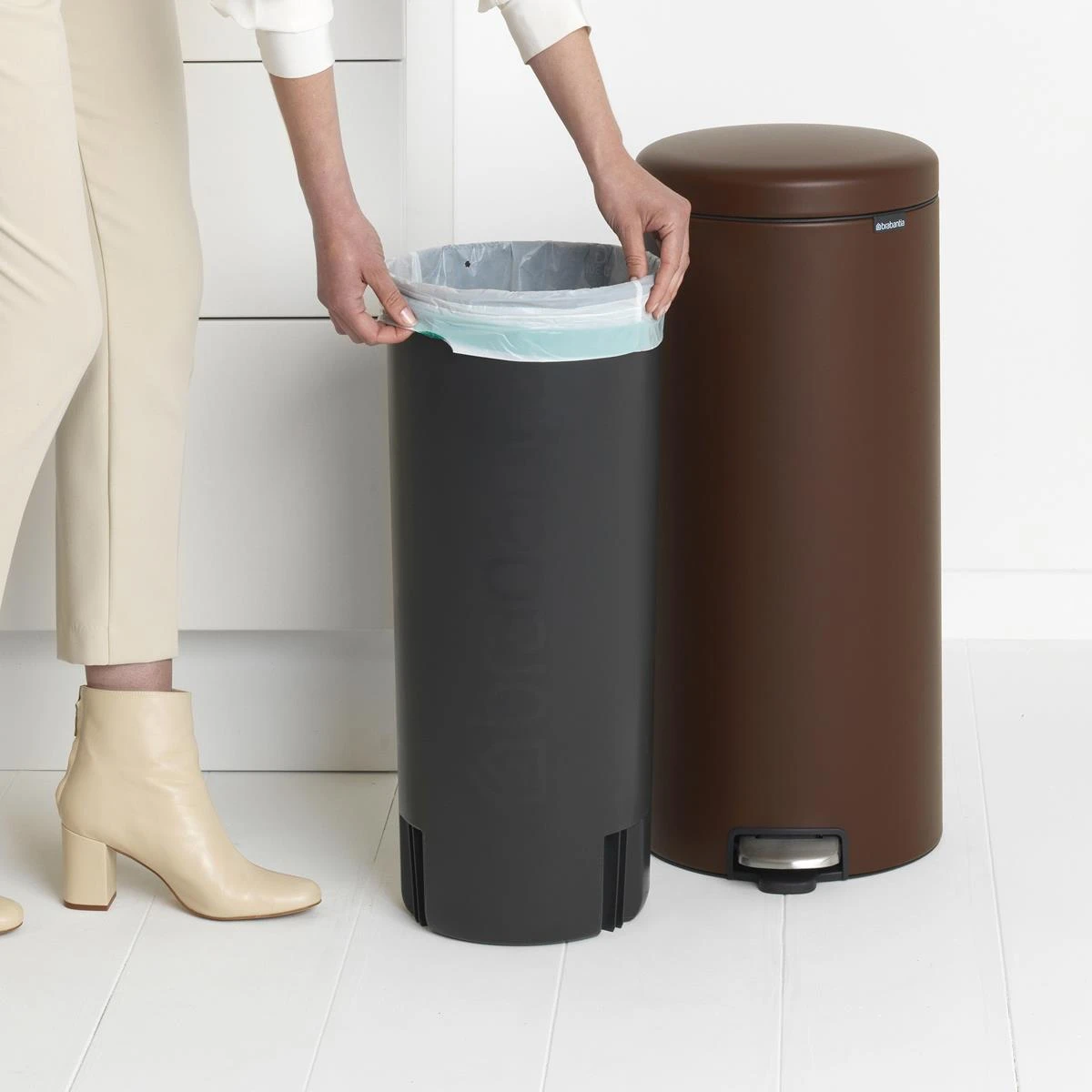 Brabantia NewIcon Pedaalemmer 30 Liter - Mineral Cosy Brown - Afbeelding 6