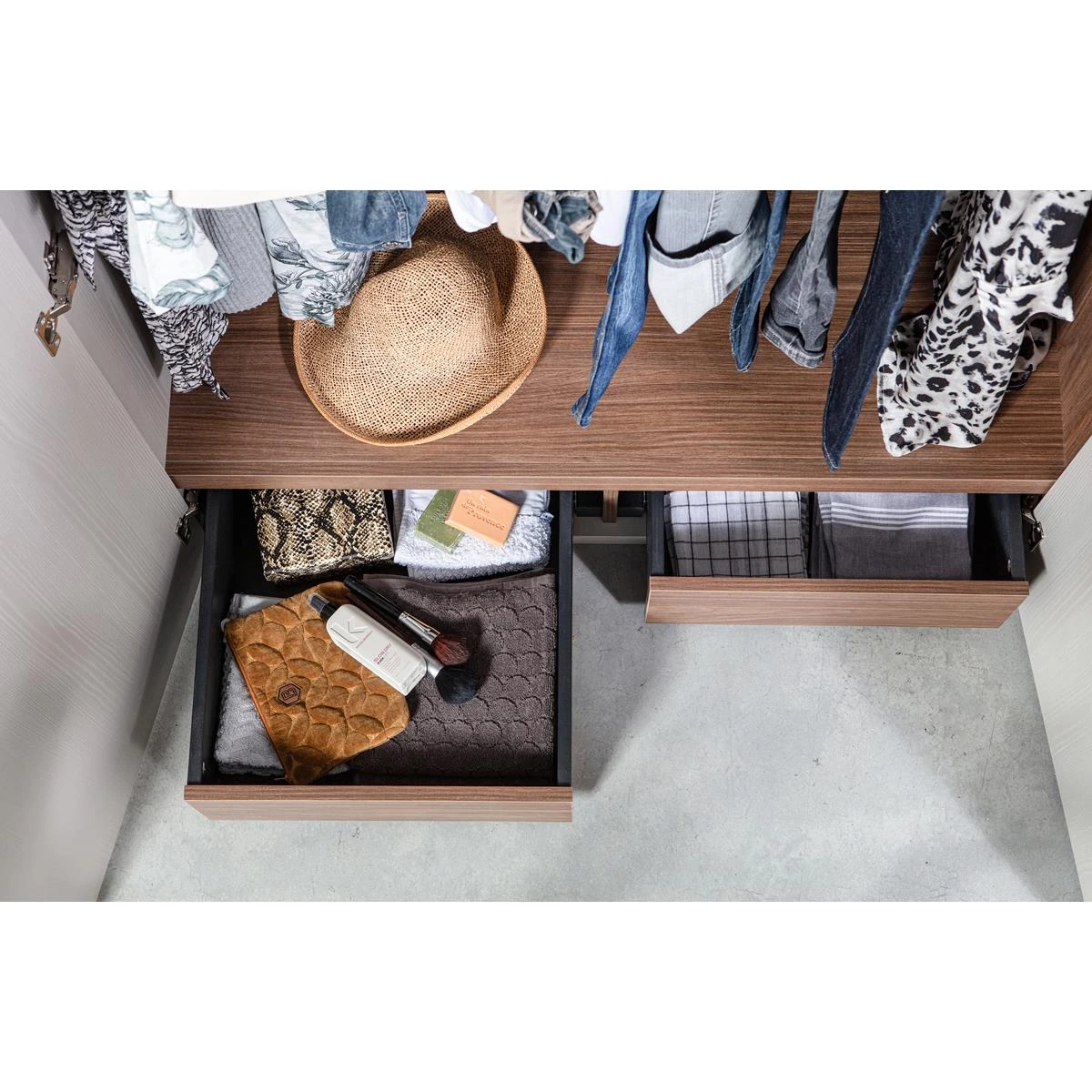 WOOOD Kledingkast 3-Deurs Rens - Noten|Grijs - 210x165x58 - Afbeelding 7