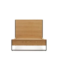 Kave Home - Bed Taiana In Eikenfineer En Stalen Poten Met Zwart