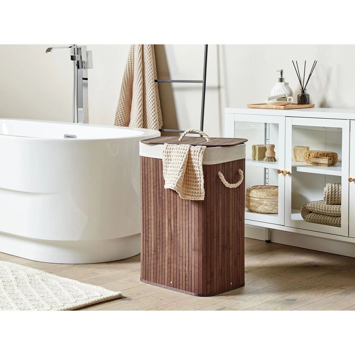 Beliani - KOMARI - Mand - Donkere Houtkleur - Bamboehout - Afbeelding 2