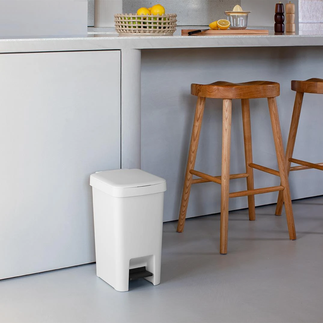 Brabantia StepUp Pedaalemmer - 16 L - Light Grey - Afbeelding 2