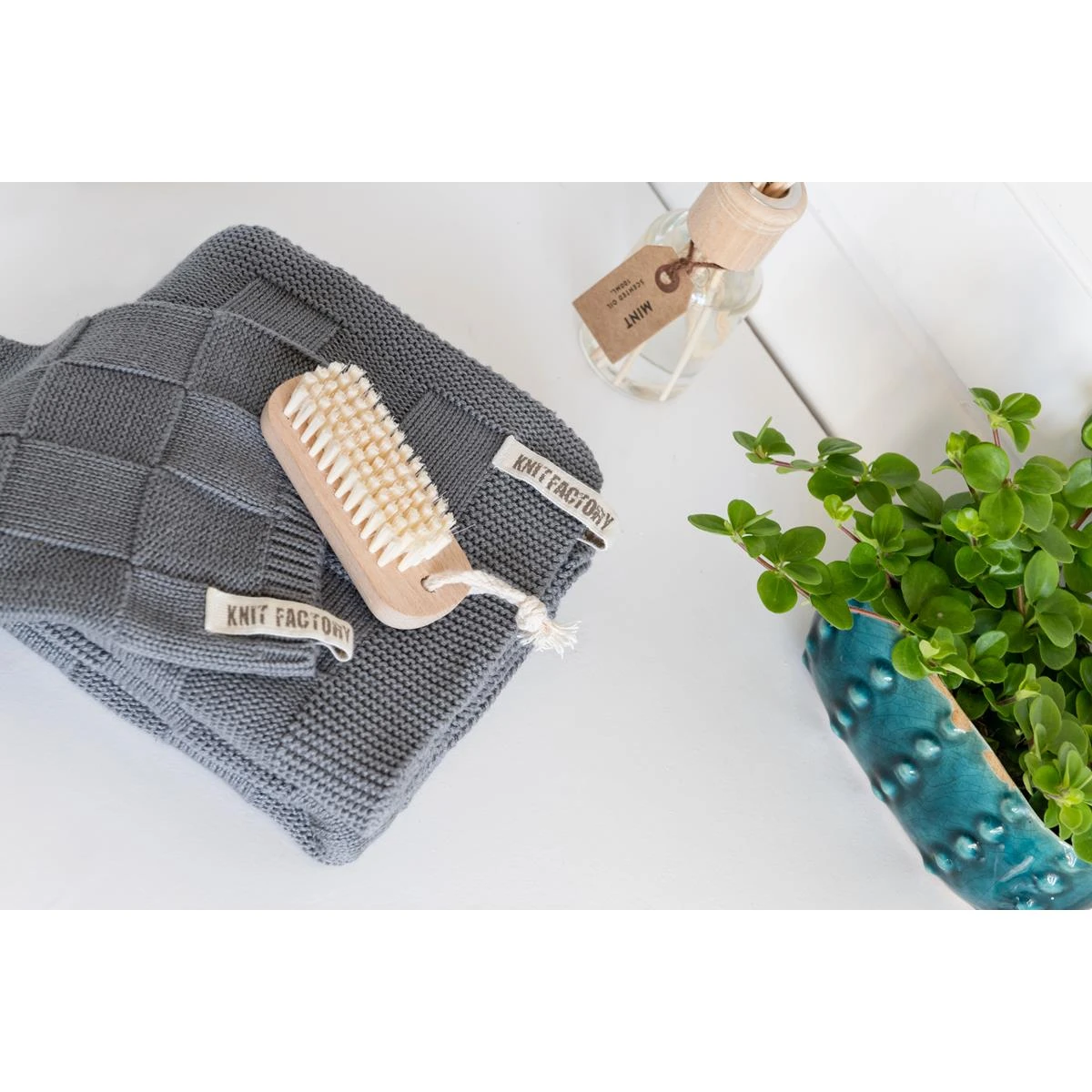 Knit Factory Gastendoek Ivy - Stone Green - 40x30 Cm - Afbeelding 4