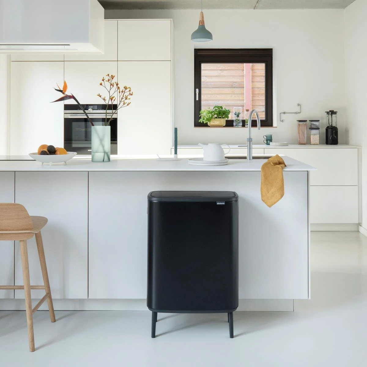 Brabantia Bo Touch Bin Hi Afvalemmer 2 X 30 L - Zwart - Afbeelding 2