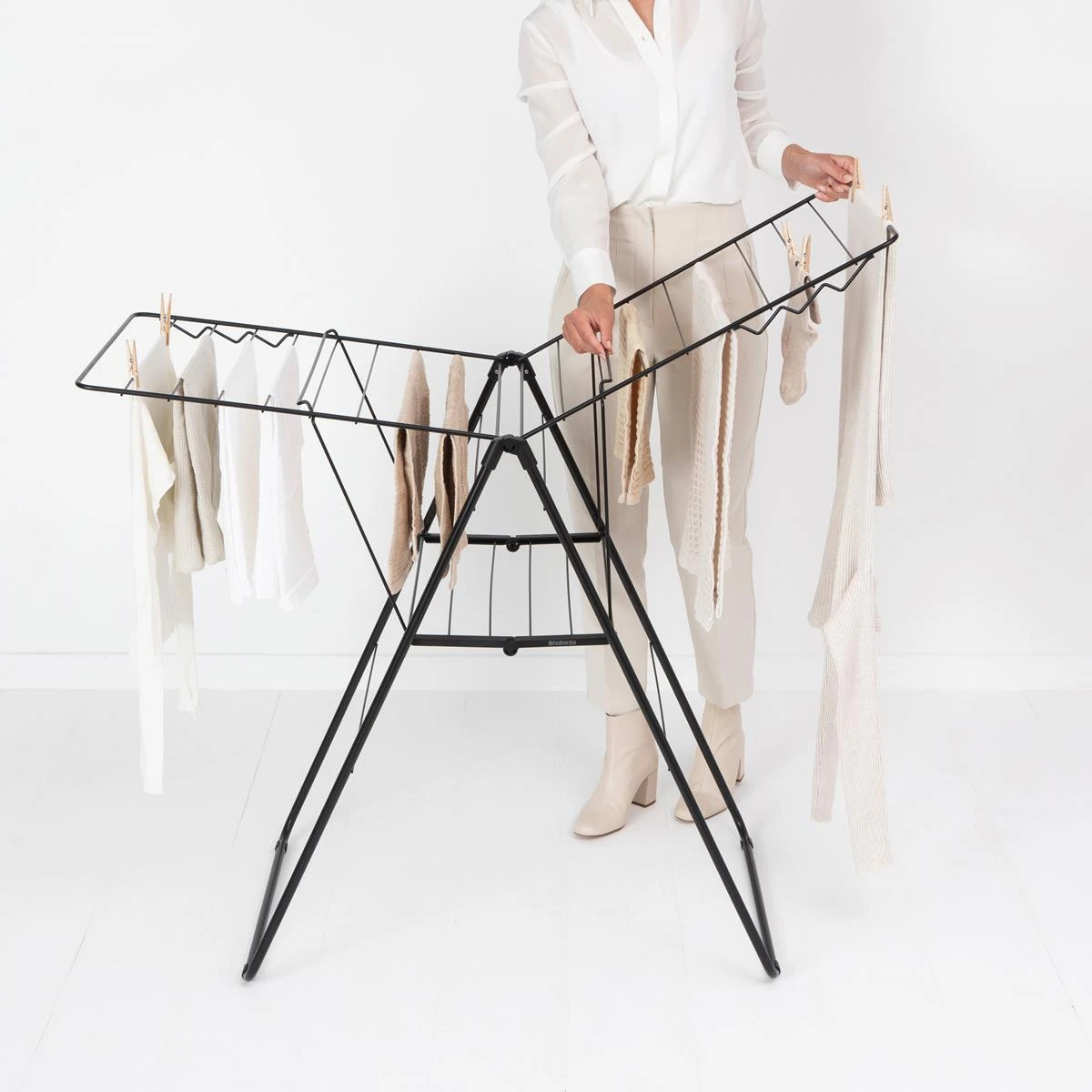 Brabantia HangOn Droogrek 20 Meter - Matt Black - Afbeelding 2